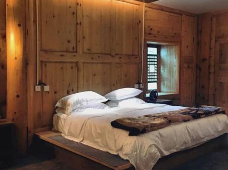 Shangri La Youyou Inn