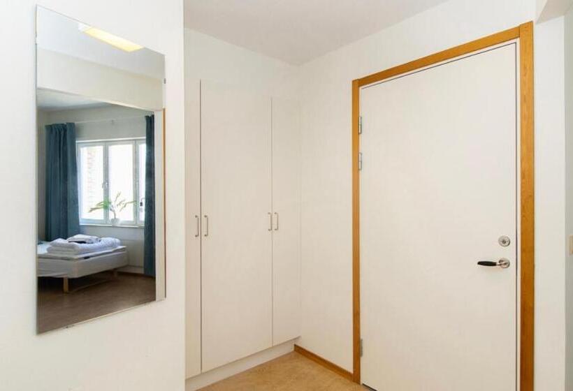 هاستل Härnösands Folkhögskolas Bed & Breakfast