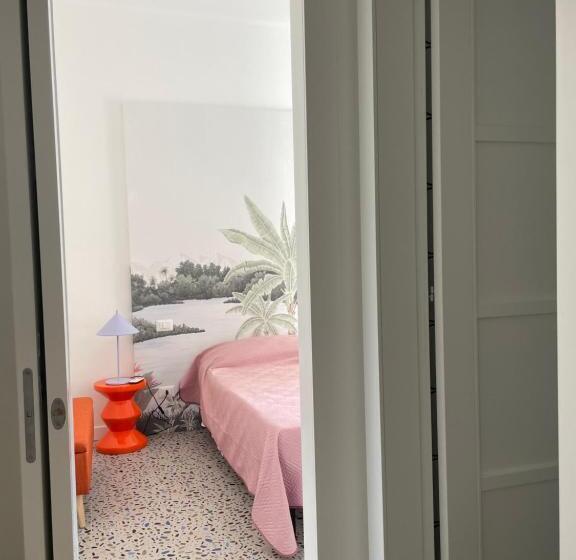 تختخواب و صبحانه Chiesa Russa