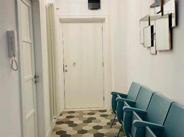 تختخواب و صبحانه Chiesa Russa