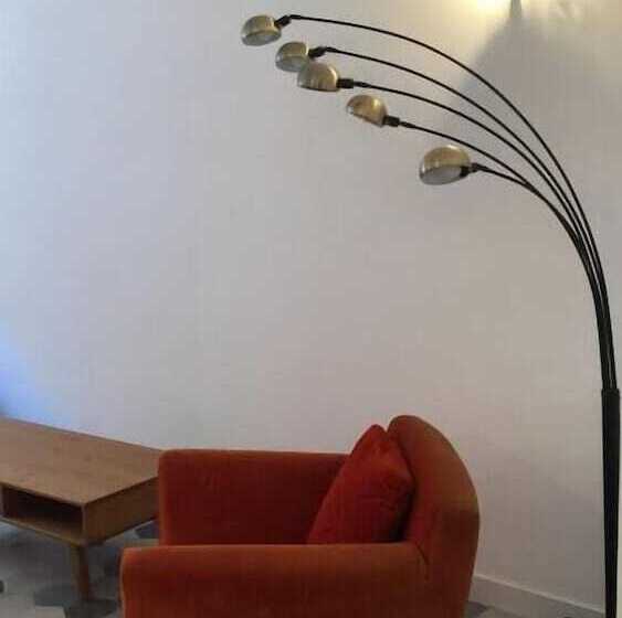 تختخواب و صبحانه Chiesa Russa