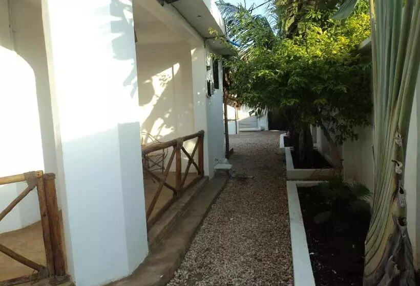 تختخواب و صبحانه Villa Kumi