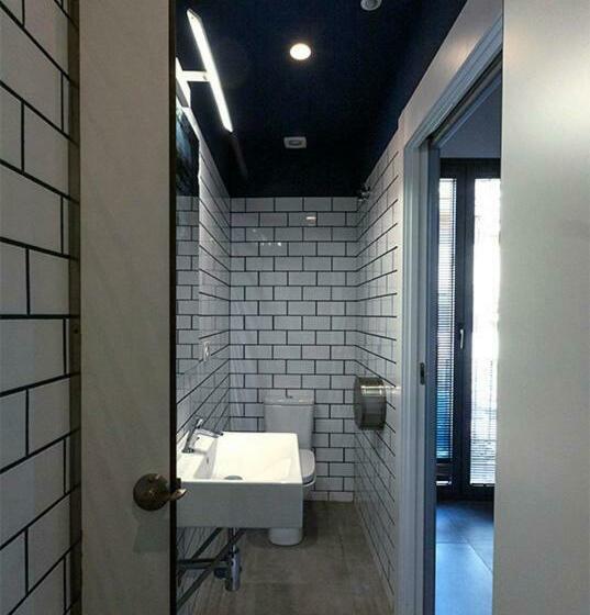 Hostel Carlota Braun