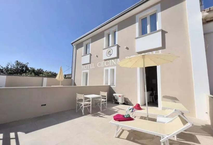 Hotelli Cecina Beach