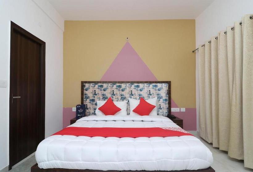 ホテル Oyo 24054 Nihon Rooms