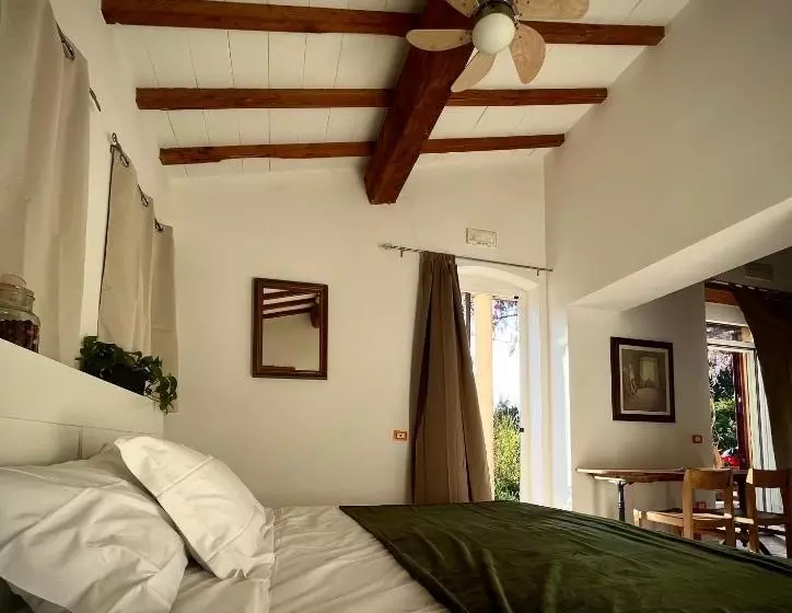 B&b La Fucinaia Pet Friendly Adults Only