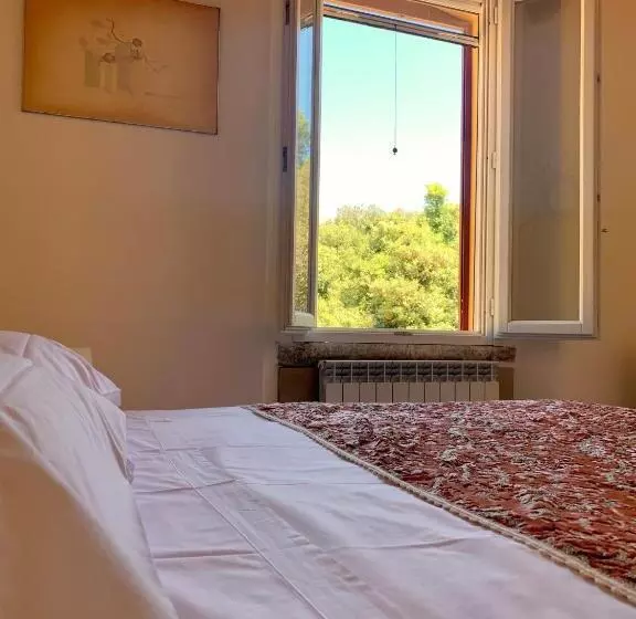 B&b La Fucinaia Pet Friendly Adults Only