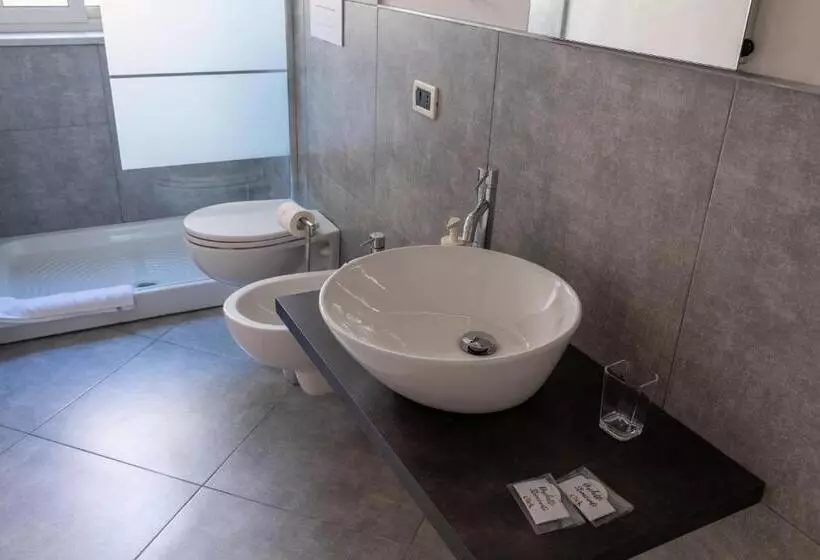 ペンション Click Art & Room