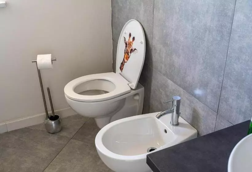 ペンション Click Art & Room