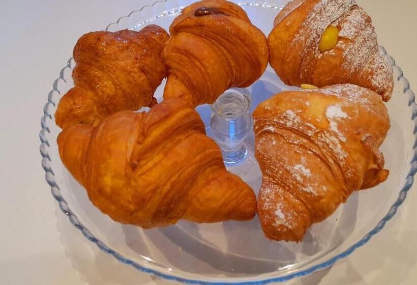 پانسیون Meuble' 21 Di Anna