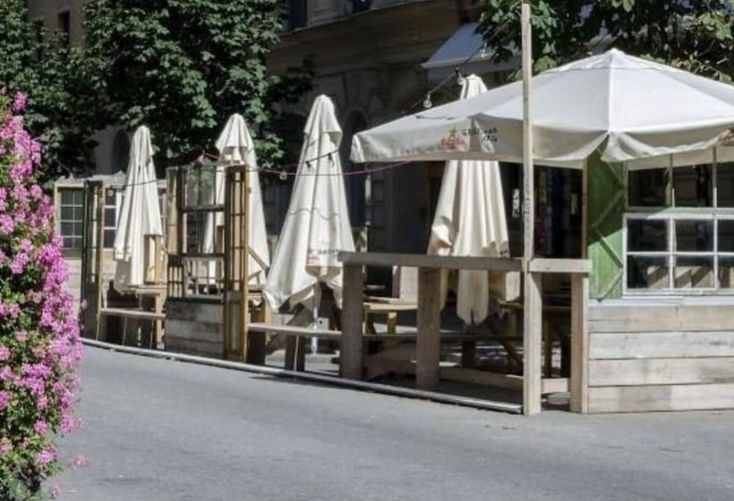 پانسیون Room In Guest Room Hotel Tre Små Rum Double Room With Shared Bathroom