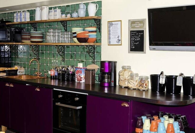 پانسیون Room In Guest Room Hotel Tre Små Rum Double Room With Shared Bathroom