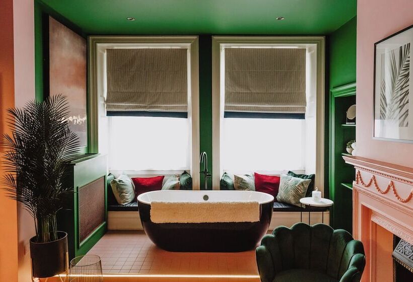 בית מלון כפרי Ingleside House