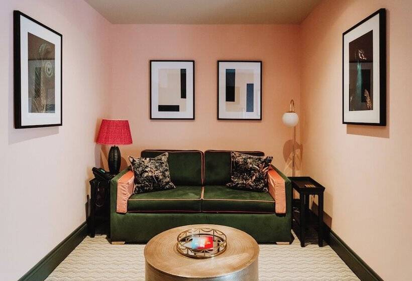 בית מלון כפרי Ingleside House