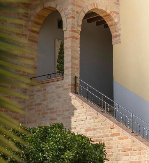 酒店 La Locanda Dei Cavalieri Country House