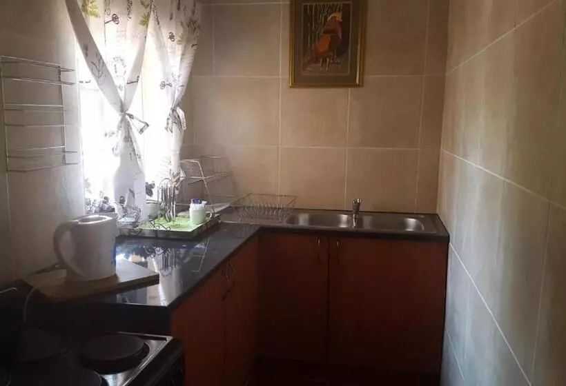 Hotelli Amberlight Self Catering Accommodation