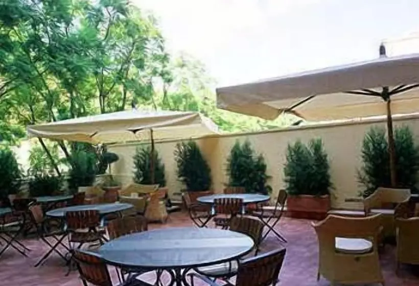 Aamiaismajoitus (B&B) Agathae