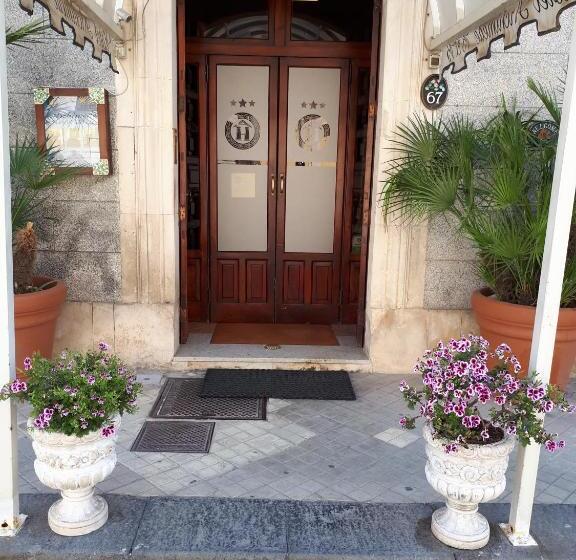 בית מלון כפרי Archimede Ortigia