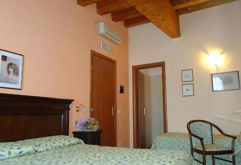 Hotel Archimede Ortigia