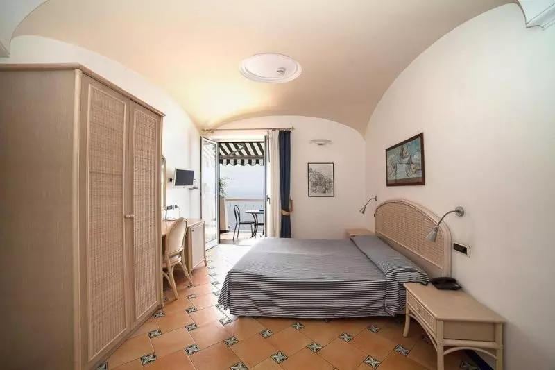 Отель Bellevue Suite