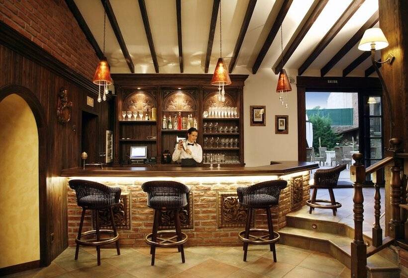 Отель Boutique Real Casona De Las Amas