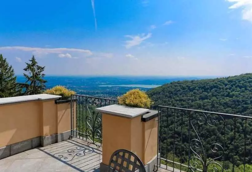Hotelli Colonne