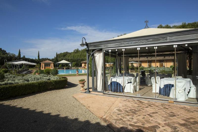 Отель Il Piccolo Castello