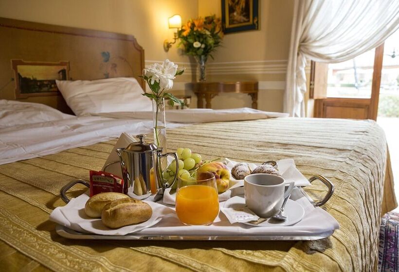 Отель Il Piccolo Castello