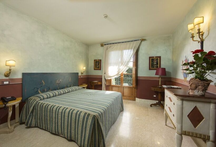 Отель Il Piccolo Castello