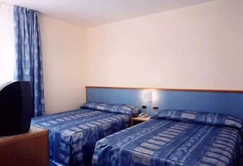 Отель & Loisir Le Ruote