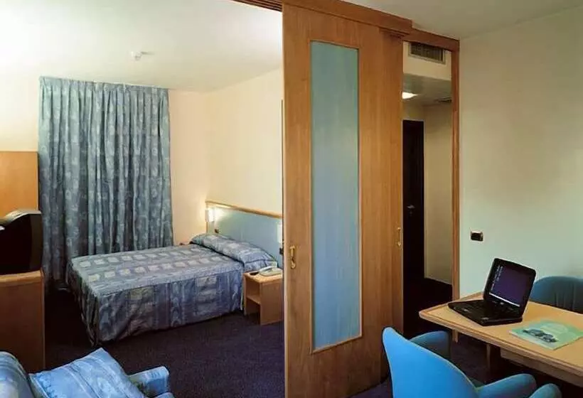 Отель & Loisir Le Ruote