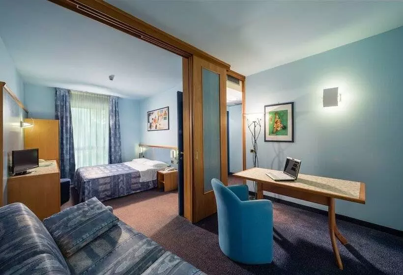 Отель & Loisir Le Ruote