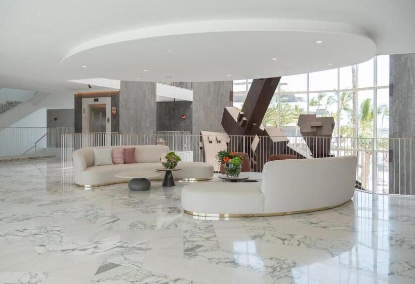 فندق Plus Fariones Suite