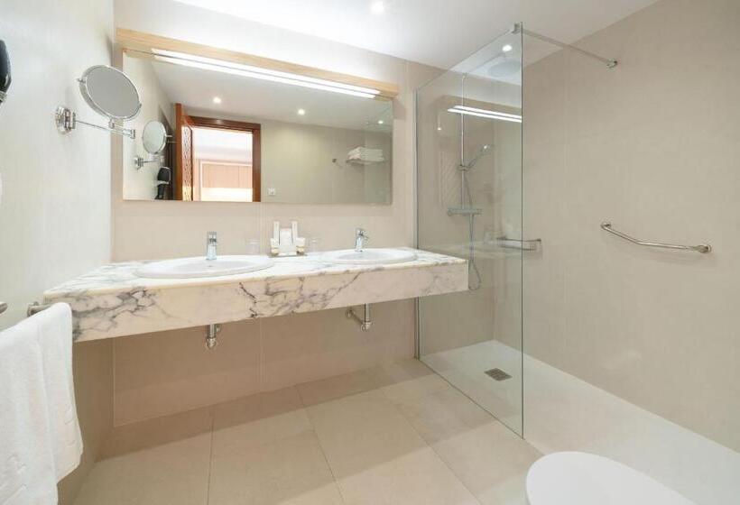 فندق Plus Fariones Suite