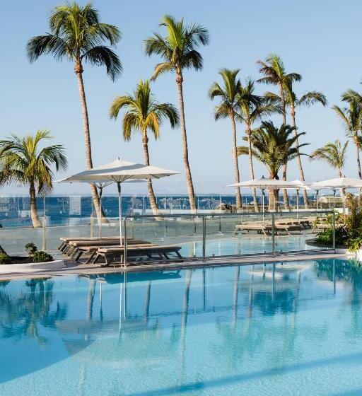 فندق Plus Fariones Suite