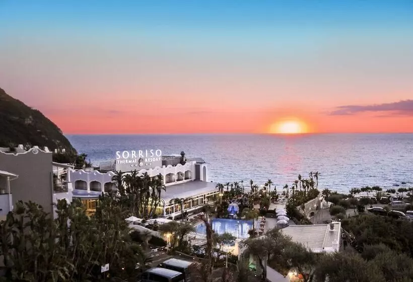 هتل Sorriso Thermae Resort & Spa