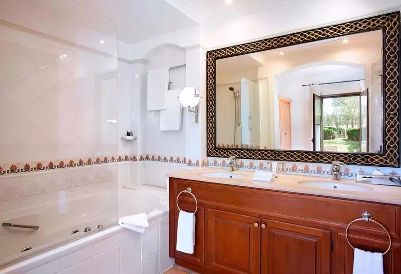 Marriott’s Club Son Antem