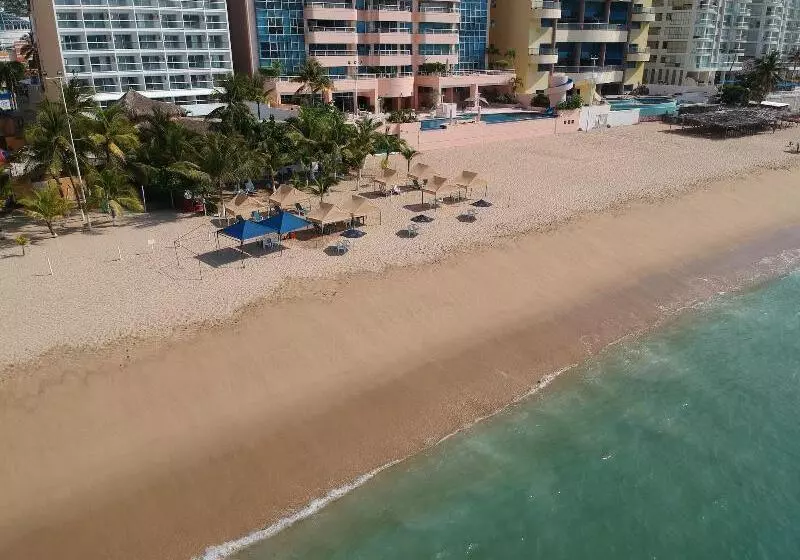 Bnow Hotels Acapulco