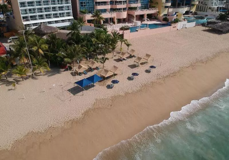 Bnow Hotels Acapulco