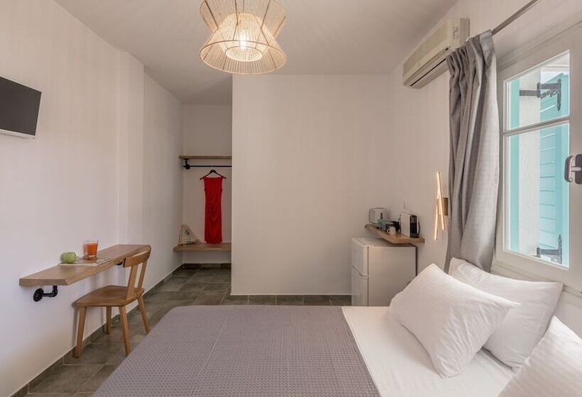 Hotel Michalis Studios