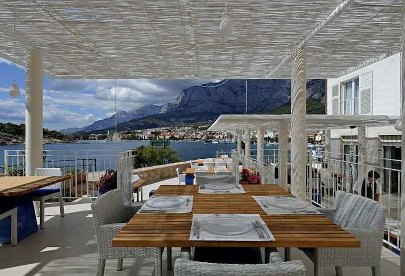 فندق Apartel Park Osejava