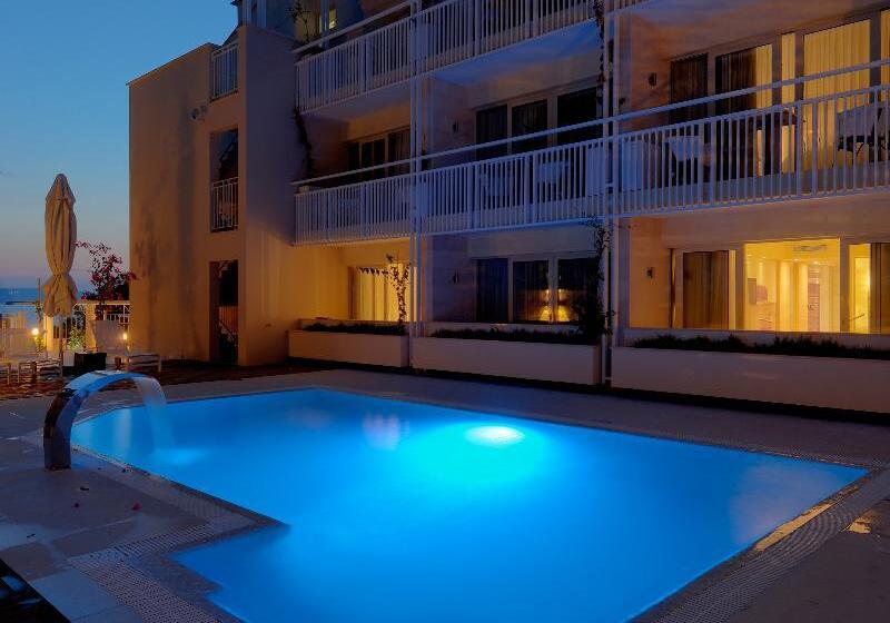 فندق Apartel Park Osejava