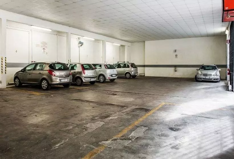 Отель Casa Poli