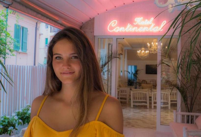 فندق Continental