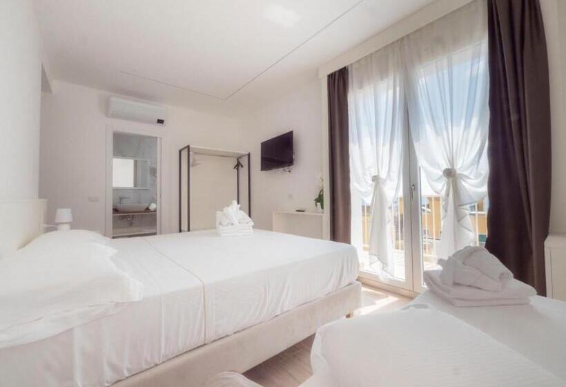 فندق Continental