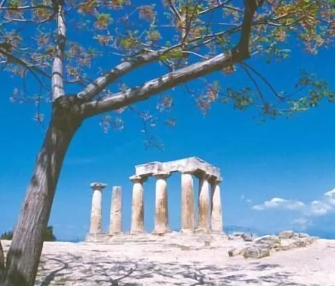 Отель Korinthos