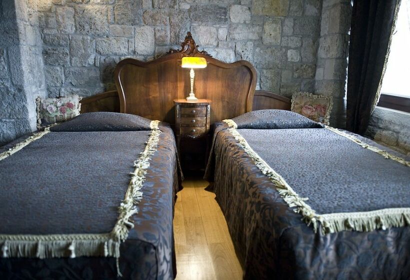 فندق Leventis Art Suites