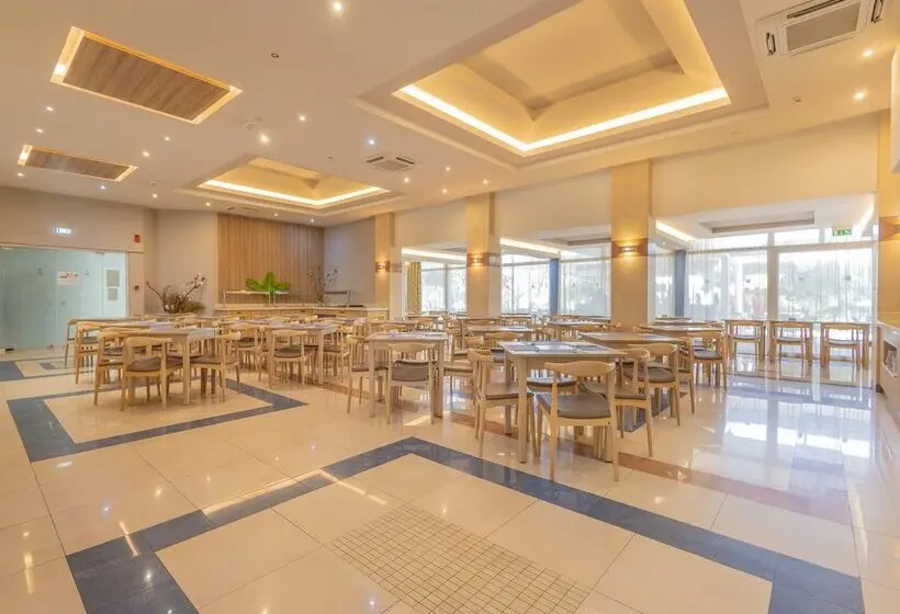 Hotelli Marianna Palace