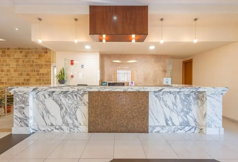 Hotelli Marianna Palace