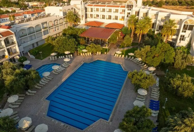 Hotelli Marianna Palace